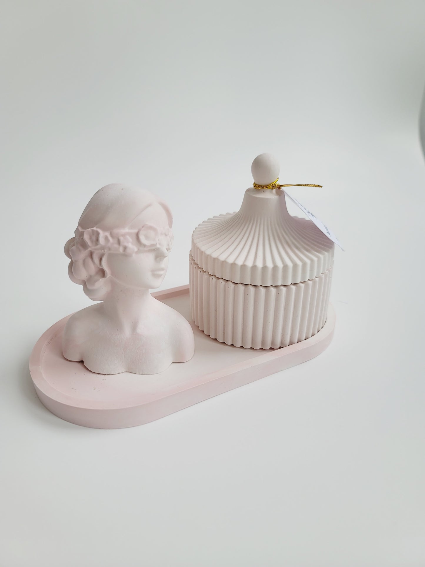 Cement Table Decor Candle Set - Girl with Blindfold - Pink